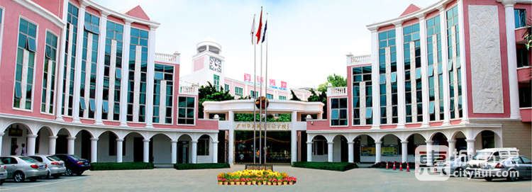 華美英語(yǔ)實(shí)驗(yàn)小學(xué)