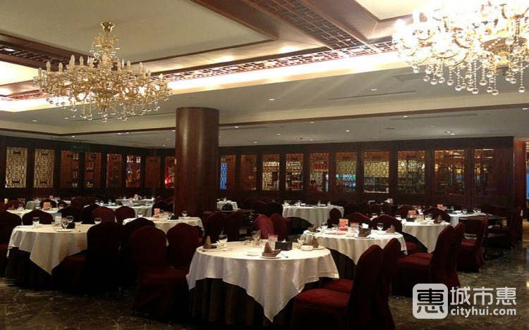 萬(wàn)龍洲海鮮大酒樓(亞運(yùn)村店)