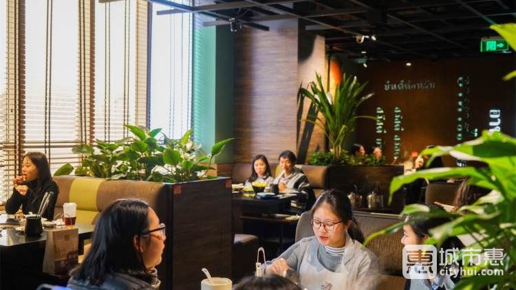 就是泰Just Thai泰式火鍋(金陵東路店)