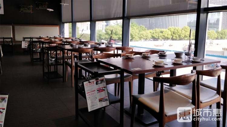 牛焱火鍋(慶春銀泰店)