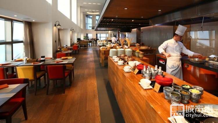 南京金奧費(fèi)爾蒙酒店全日餐廳