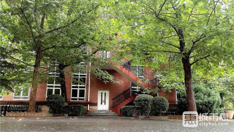 海淀外國語實驗學(xué)校