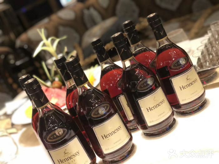 上海凱撒國(guó)際夜總會(huì)-靜安店