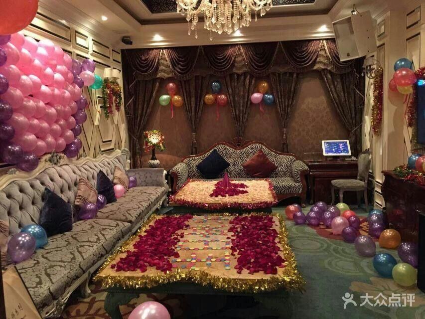 上海九五皇宮夜總會(huì)-靜安店